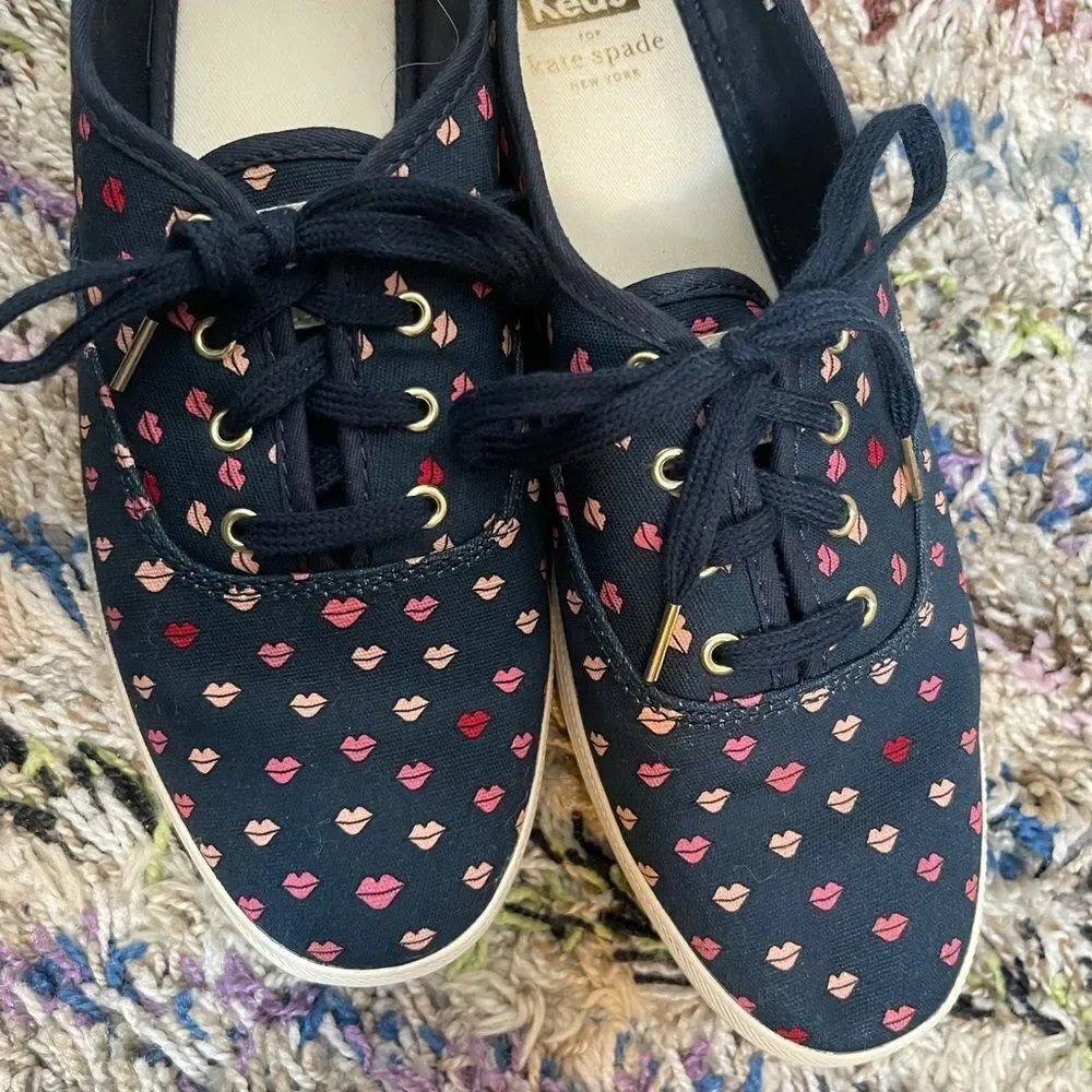 kate spade very clean